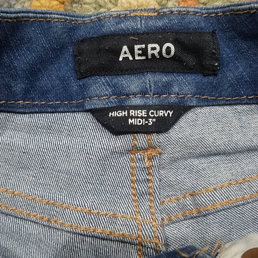 Ripped shorts - Picture 2 of 2